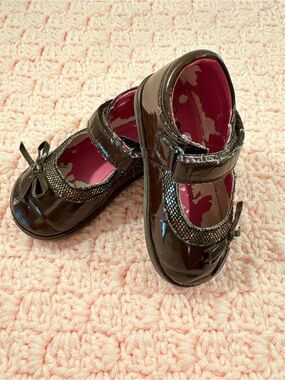 Angel Girls Patent Mary Jane Dress Shoes in Dark Brown with Pink Lining